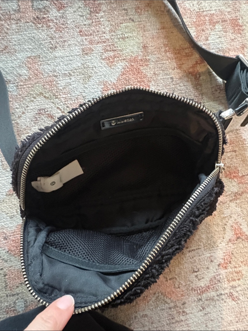 lululemon athletica Black Sherpa Crossbody Bag - Picture 3 of 3